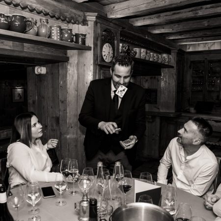 Magicien Close up Annecy 2 Magicien Close up Annecy 2