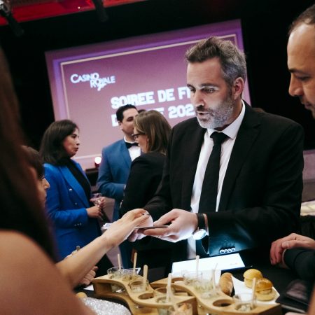 Magicien digitale, magicien soirée Magicien digitale, magicien soirée